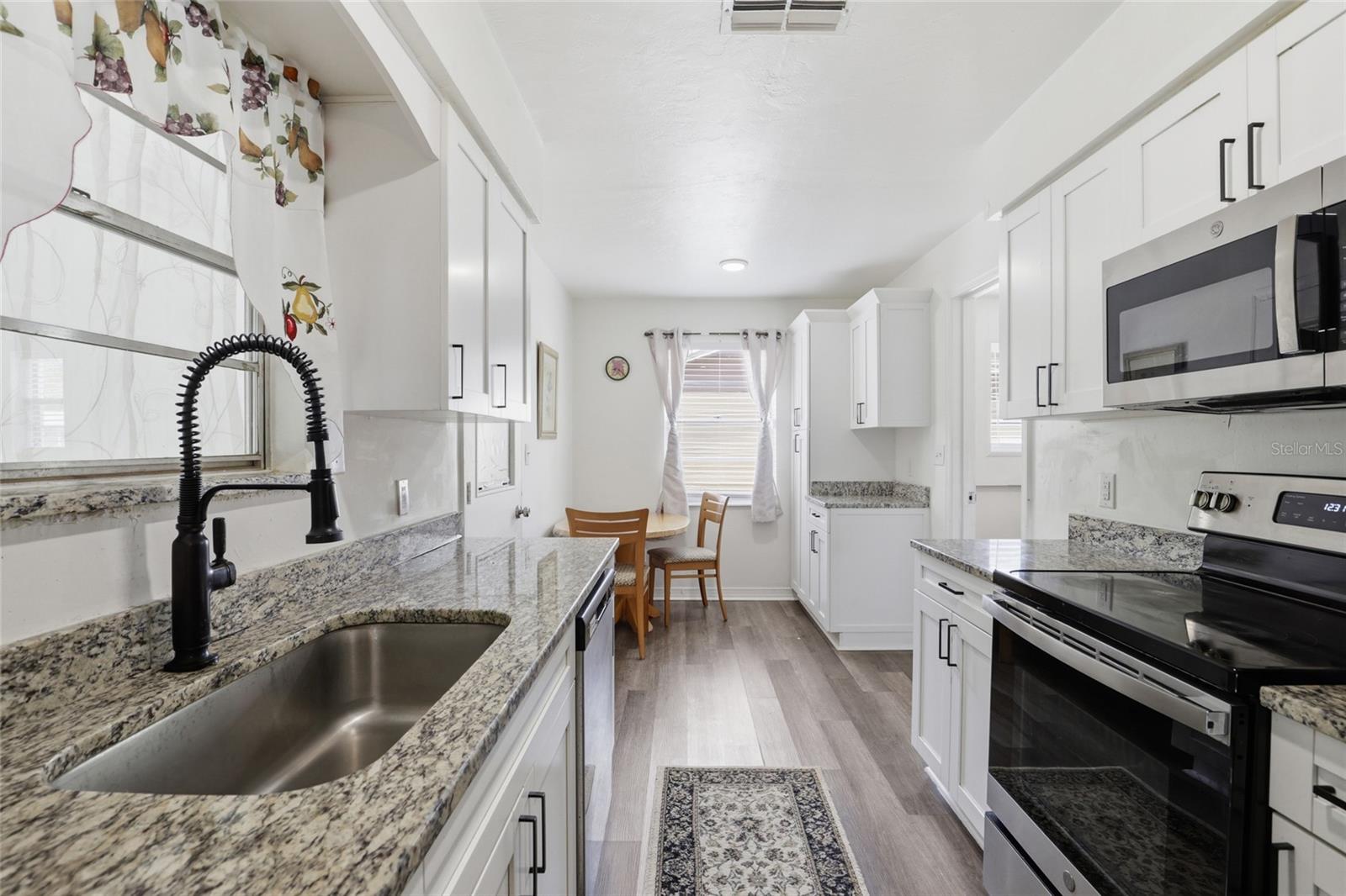 Image 28 of 59 For 2245 37th Place