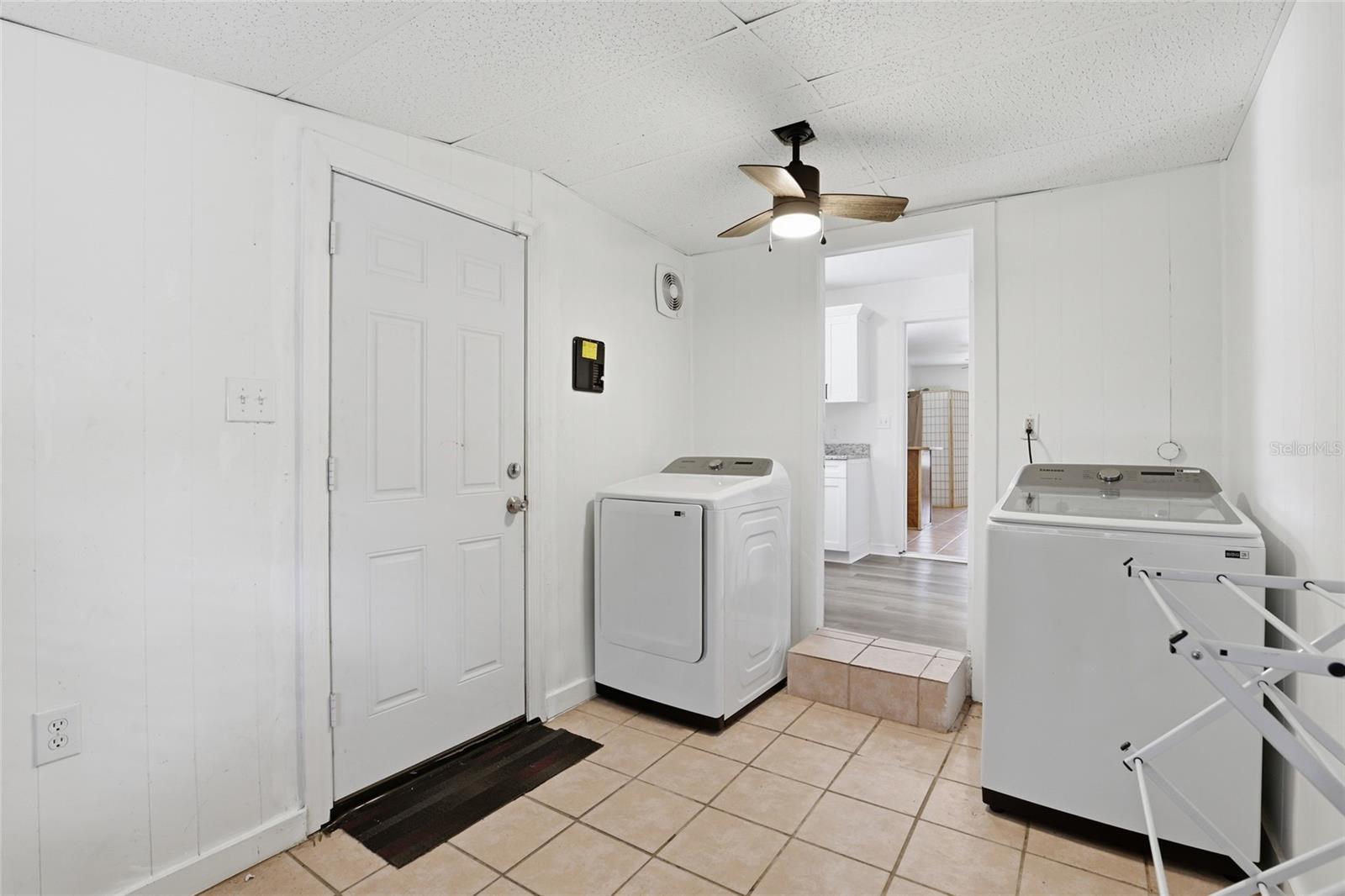 Image 33 of 59 For 2245 37th Place