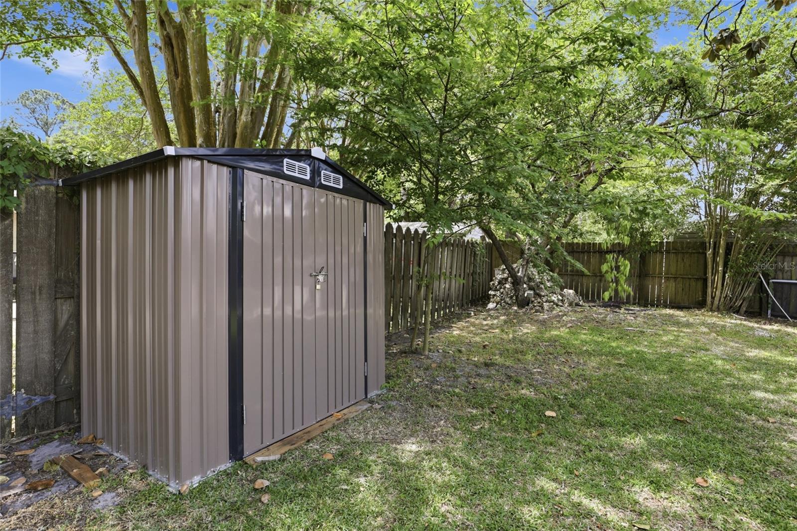 Image 53 of 59 For 2245 37th Place