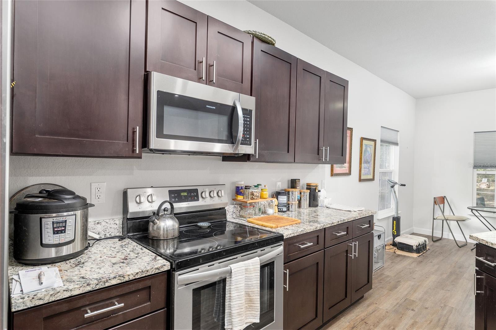 Image 15 of 47 For 3604 17th Street