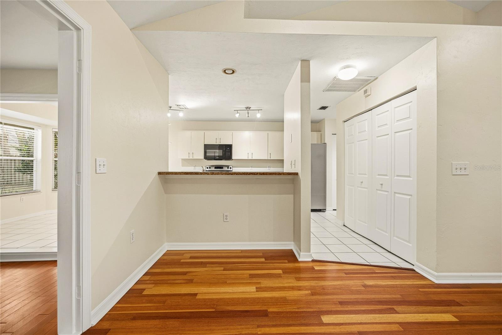 Image 16 of 42 For 4511 35th Street