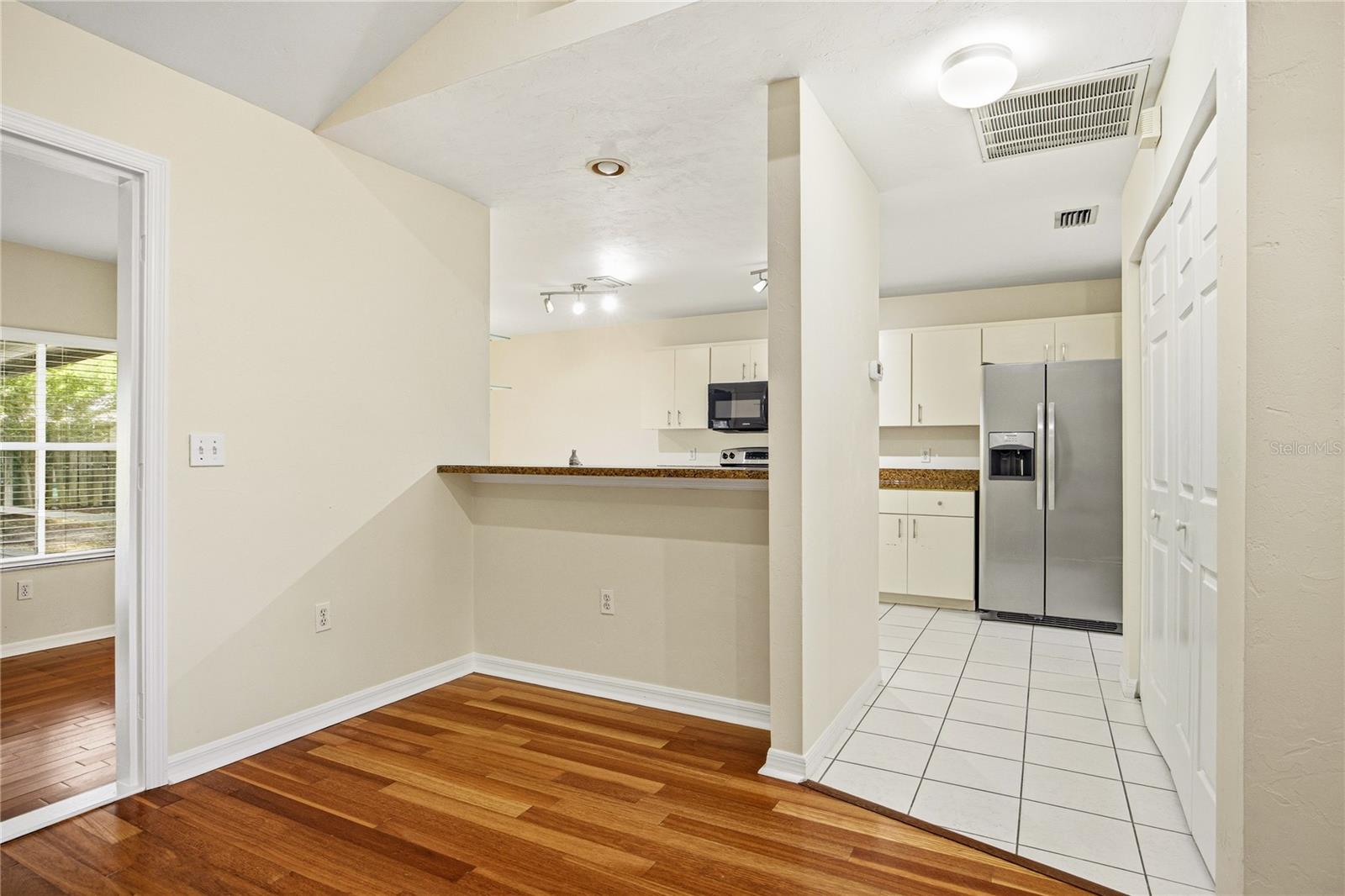Image 17 of 42 For 4511 35th Street
