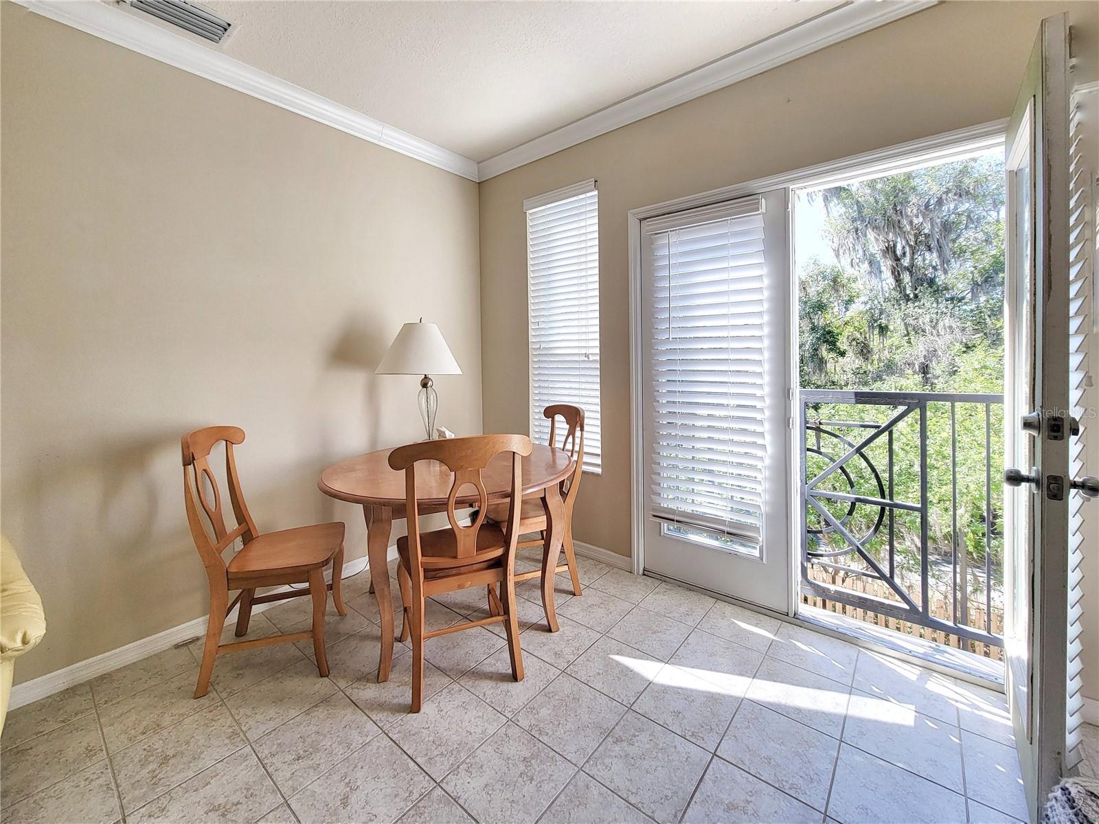 Image 15 of 30 For 1185 9th Road 306