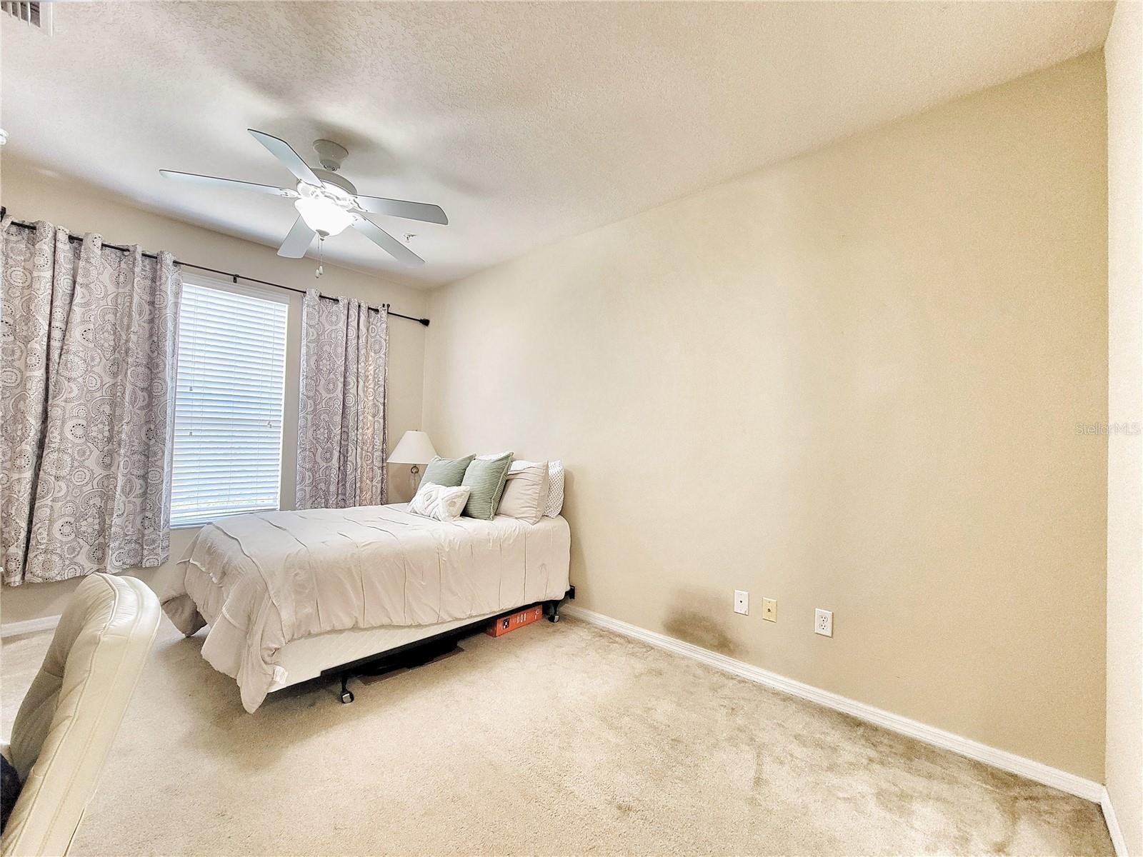Image 19 of 30 For 1185 9th Road 306