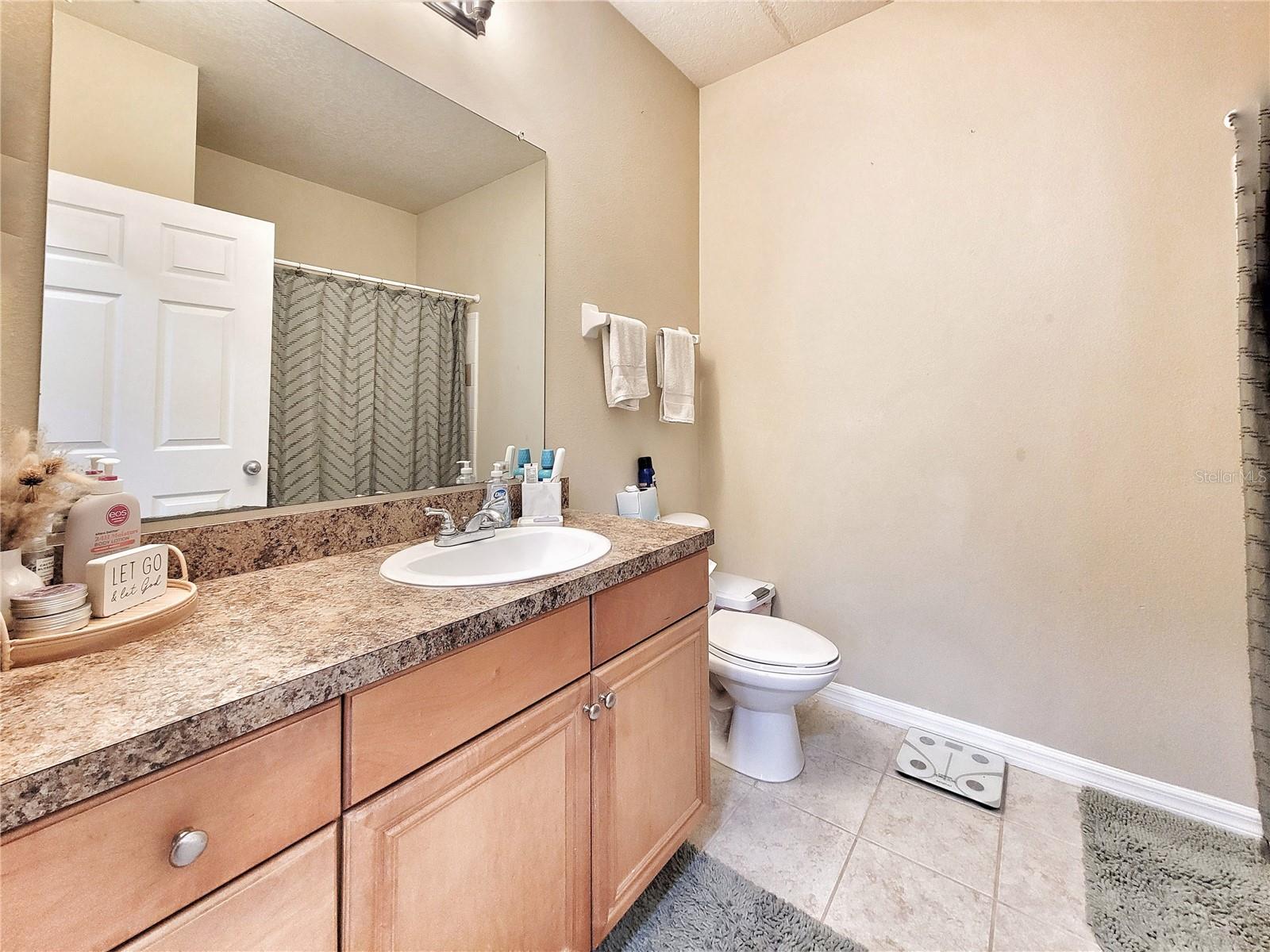 Image 22 of 30 For 1185 9th Road 306