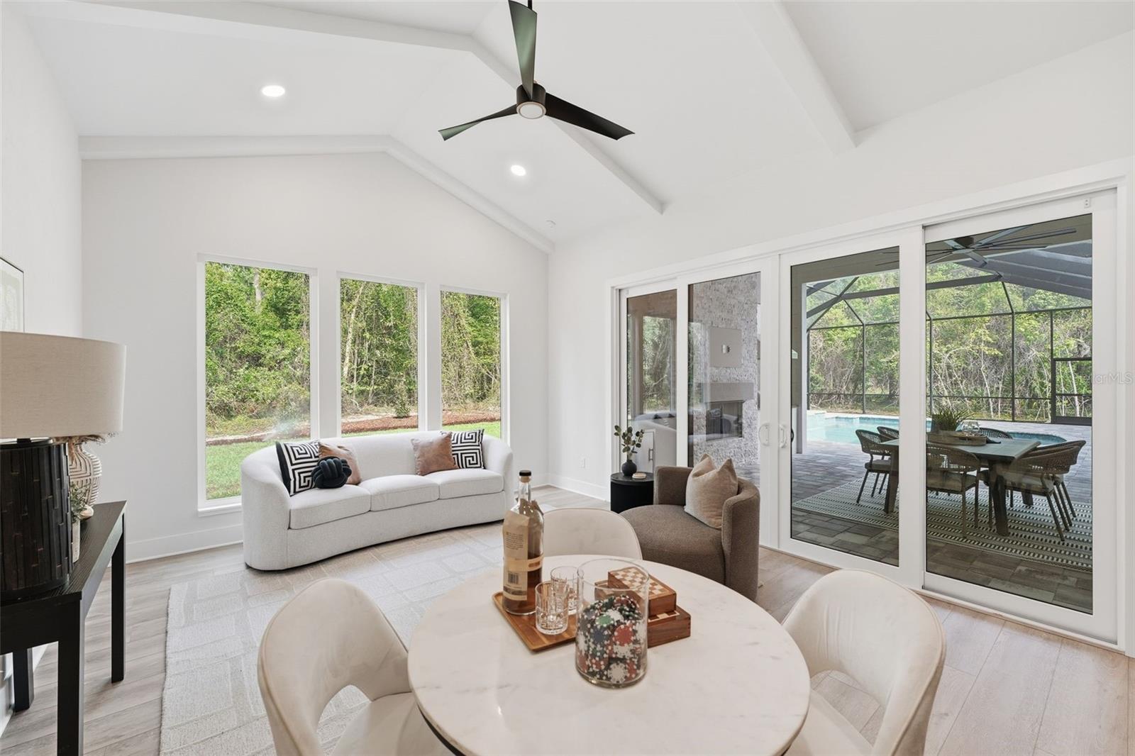 Image 14 of 33 For 5995 124th Way