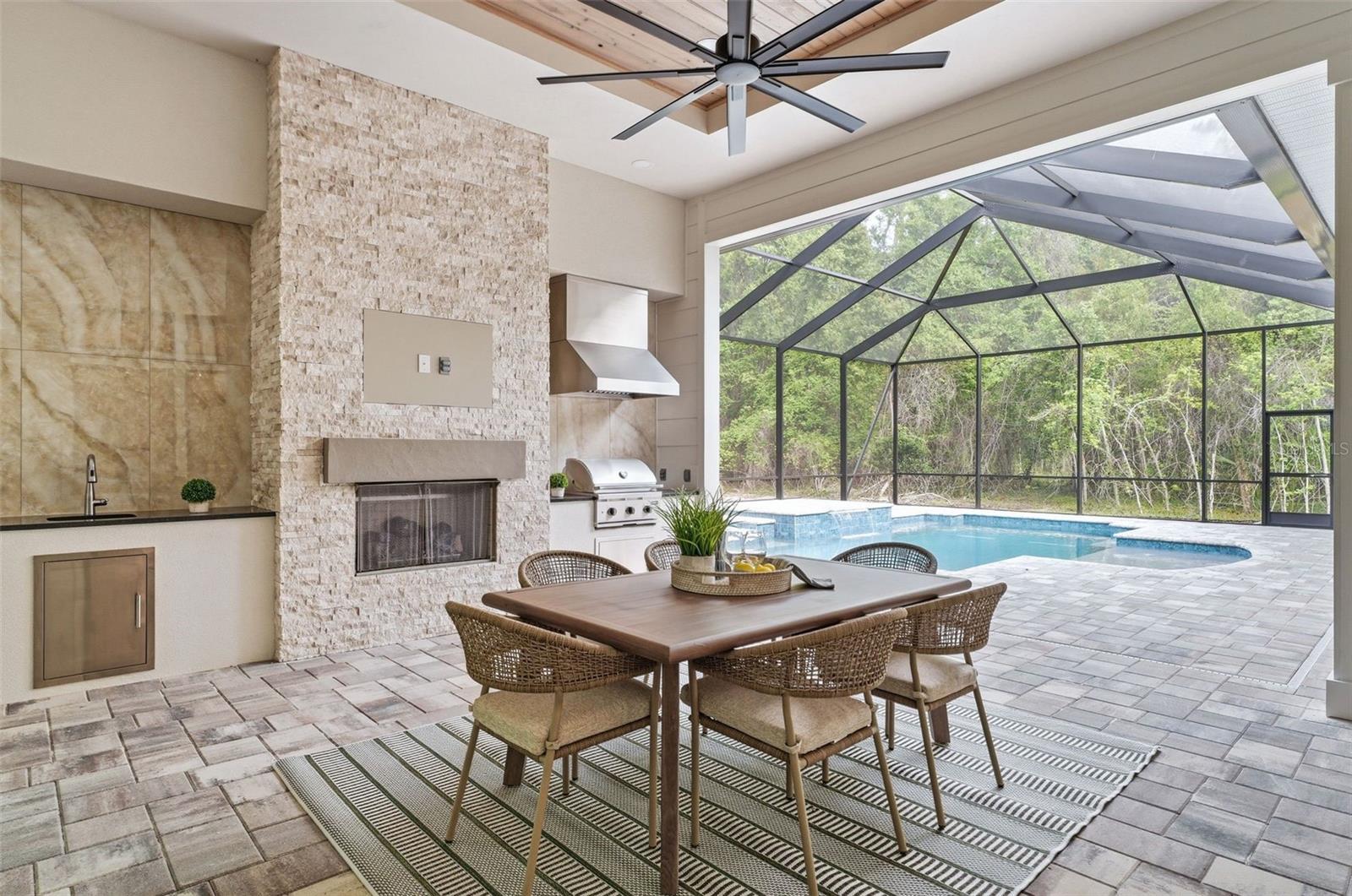 Image 23 of 33 For 5995 124th Way