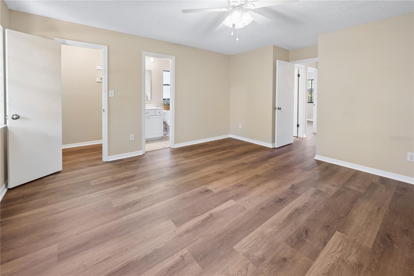 Image 19 of 41 For 950 Lawrence Boulevard