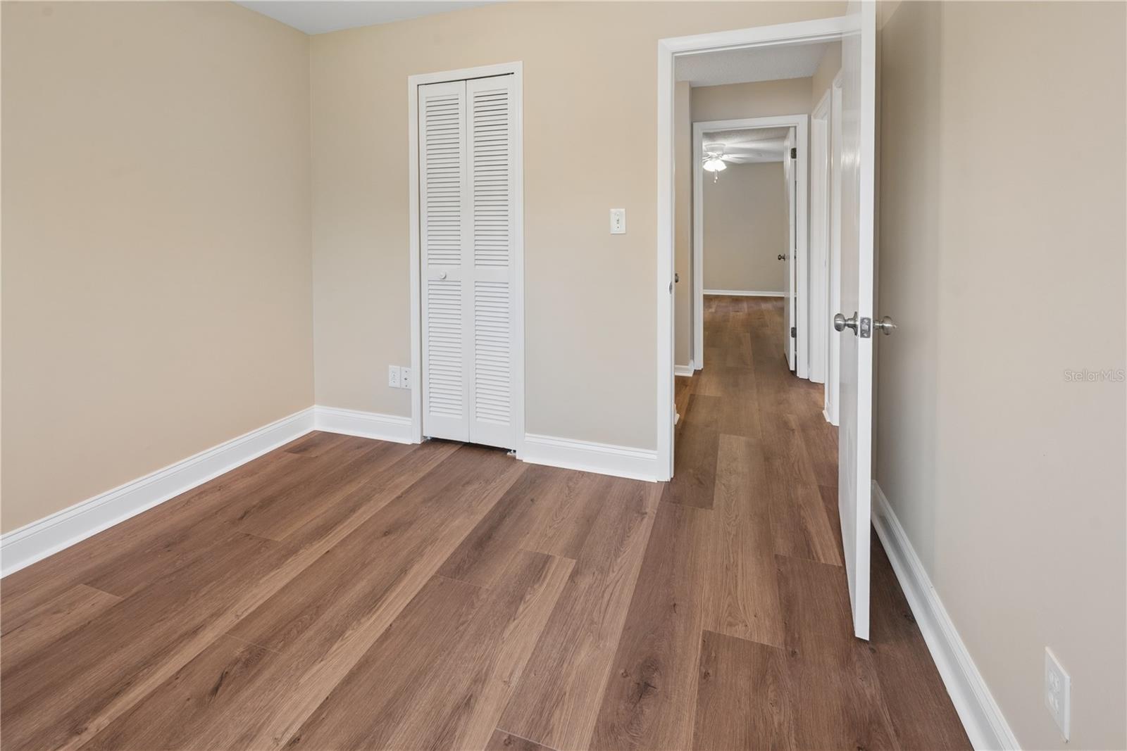 Image 25 of 41 For 950 Lawrence Boulevard