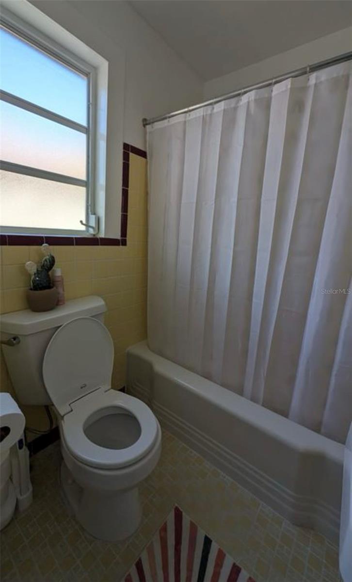 Image 14 of 17 For 1520 21st Ave