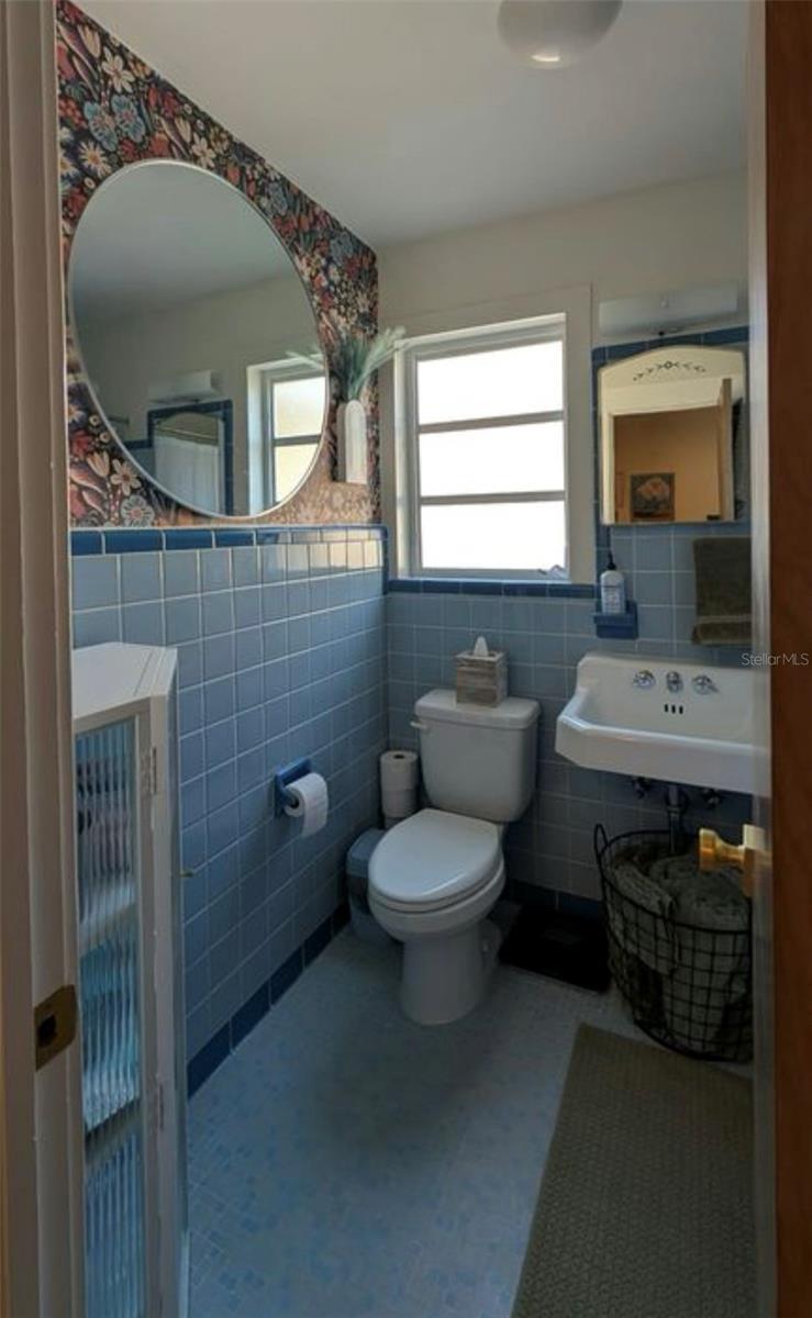 Image 15 of 17 For 1520 21st Ave