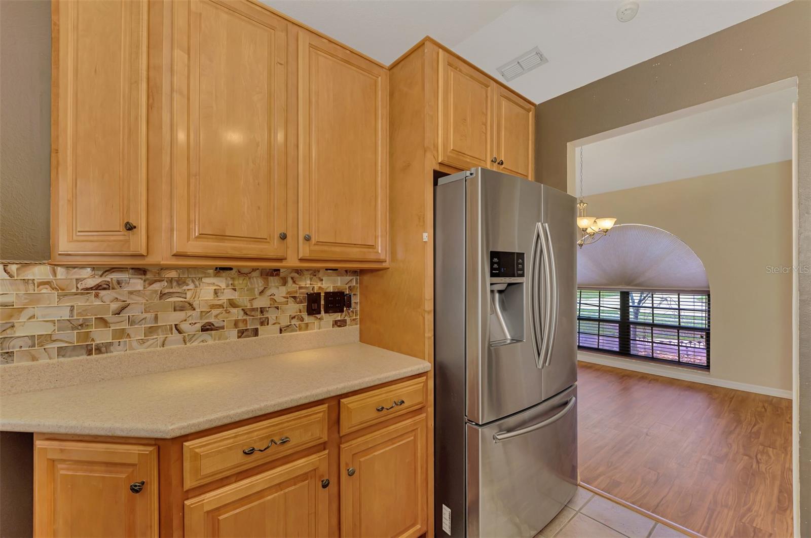 Image 18 of 46 For 7805 38th Court E