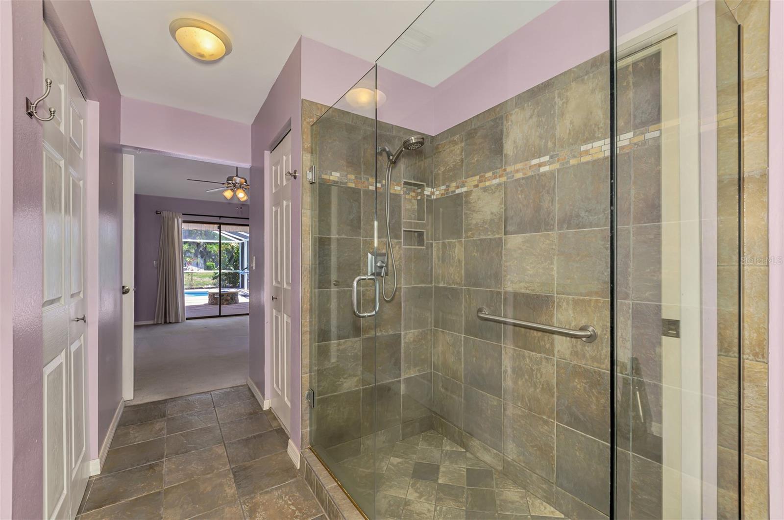 Image 32 of 46 For 7805 38th Court E