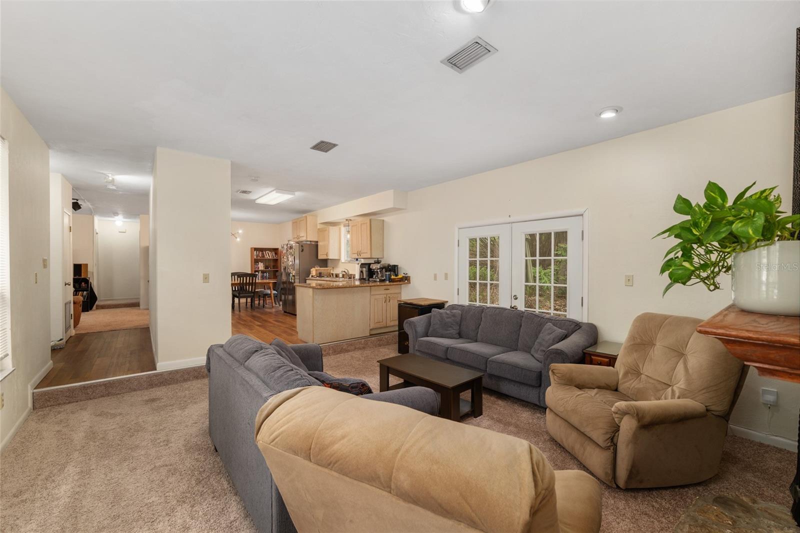 Image 3 of 42 For 315 28th Street