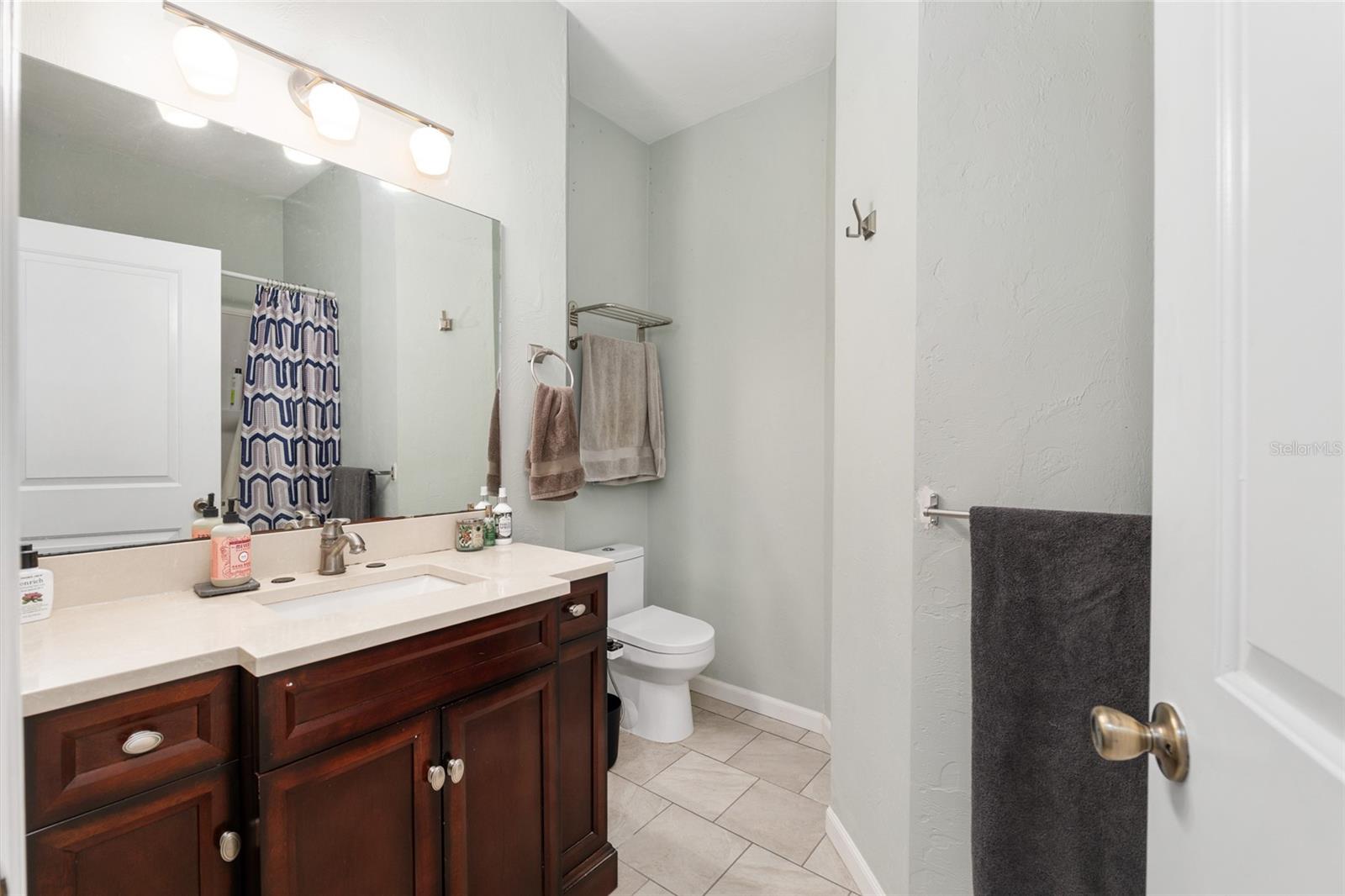 Image 32 of 42 For 315 28th Street