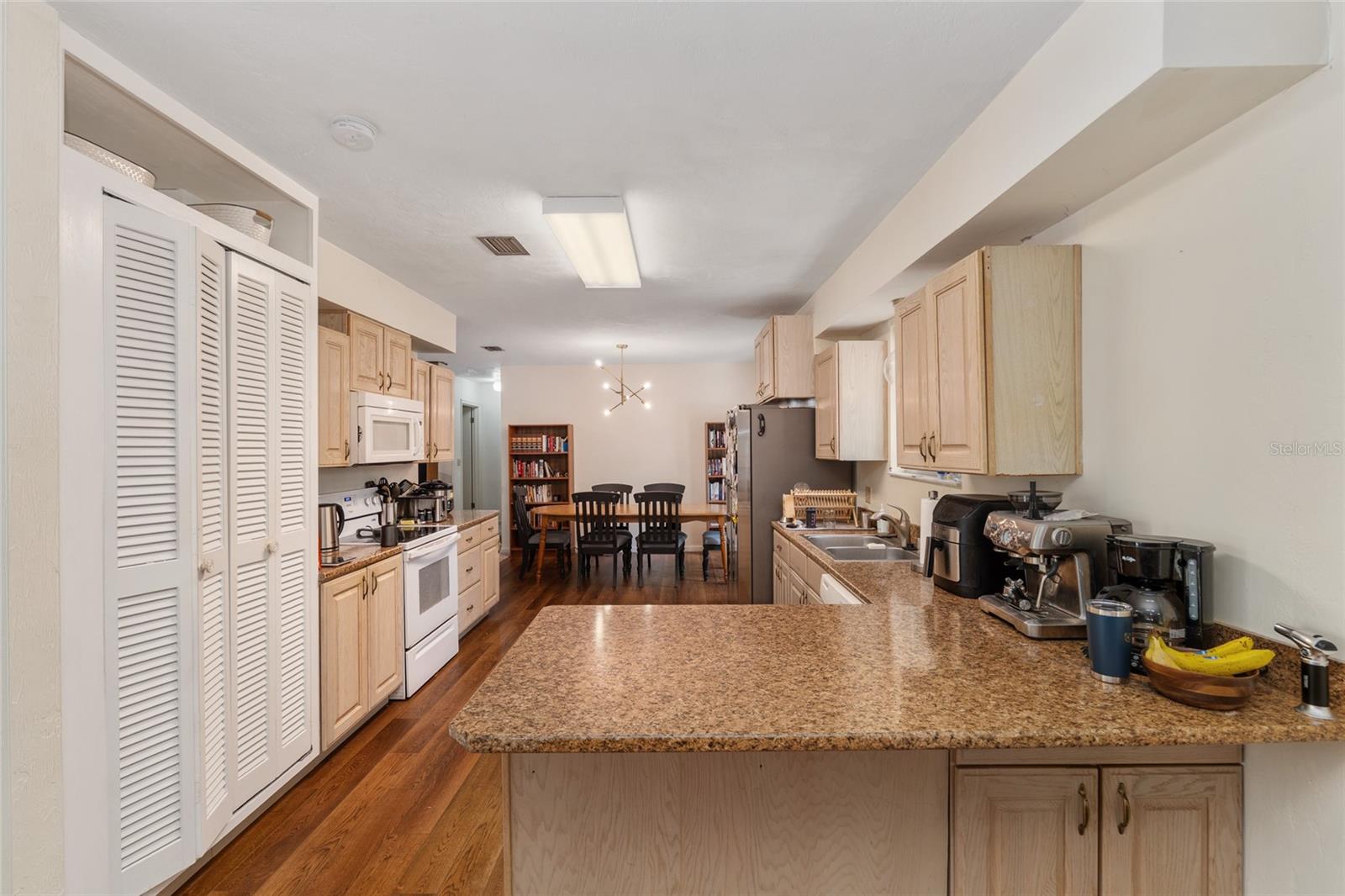 Image 8 of 42 For 315 28th Street