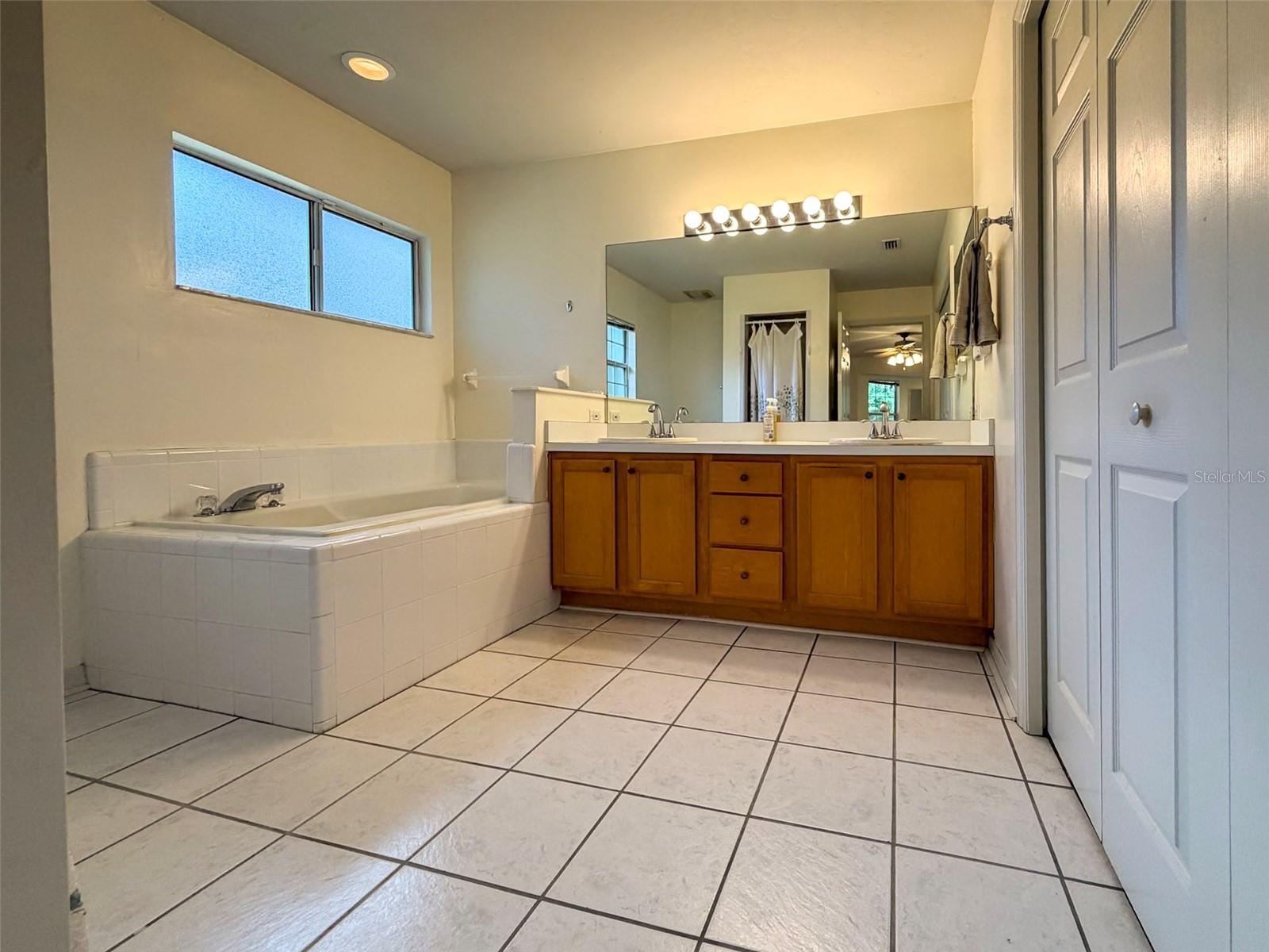 Image 14 of 45 For 9232 17th Place