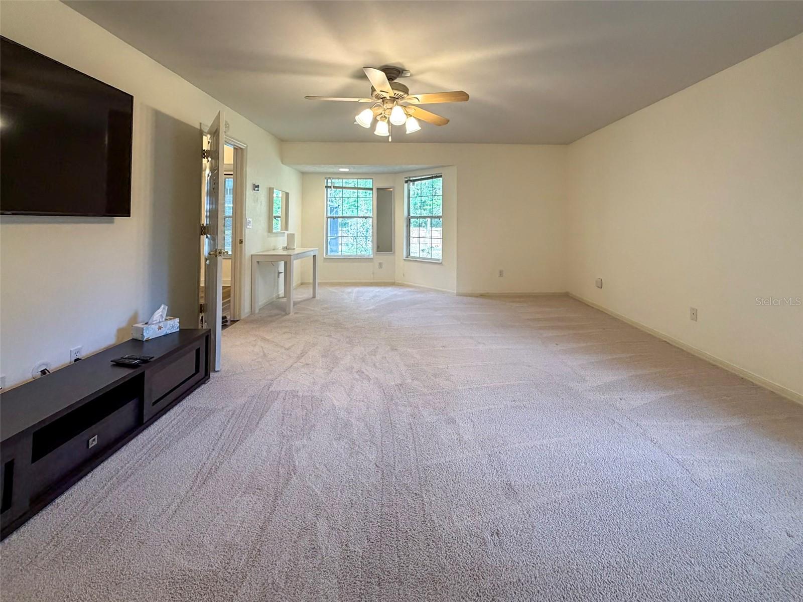 Image 18 of 45 For 9232 17th Place