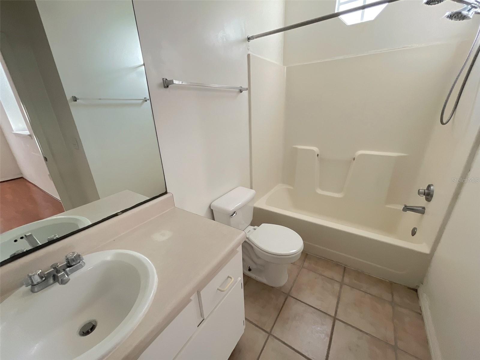 Image 19 of 21 For 4700 Archer Road D30