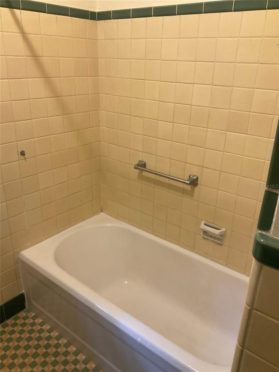 Image 15 of 18 For 2721 3rd Place