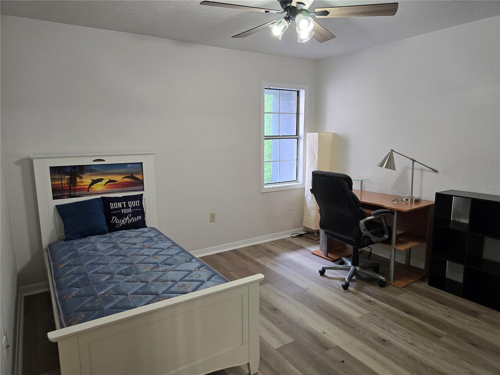 Image 9 of 13 For 1224 16 Avenue F