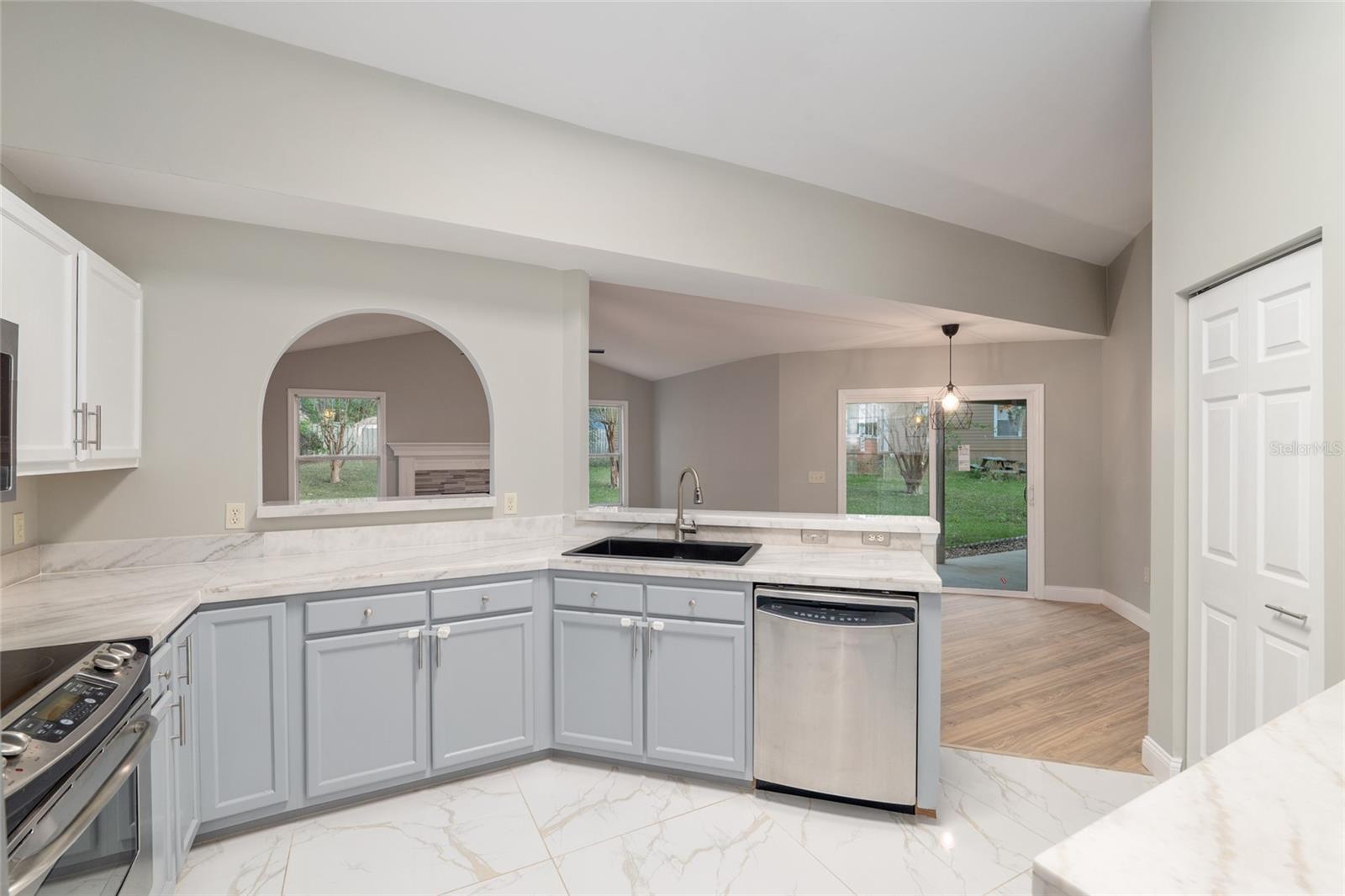 Image 18 of 59 For 9017 16th Lane