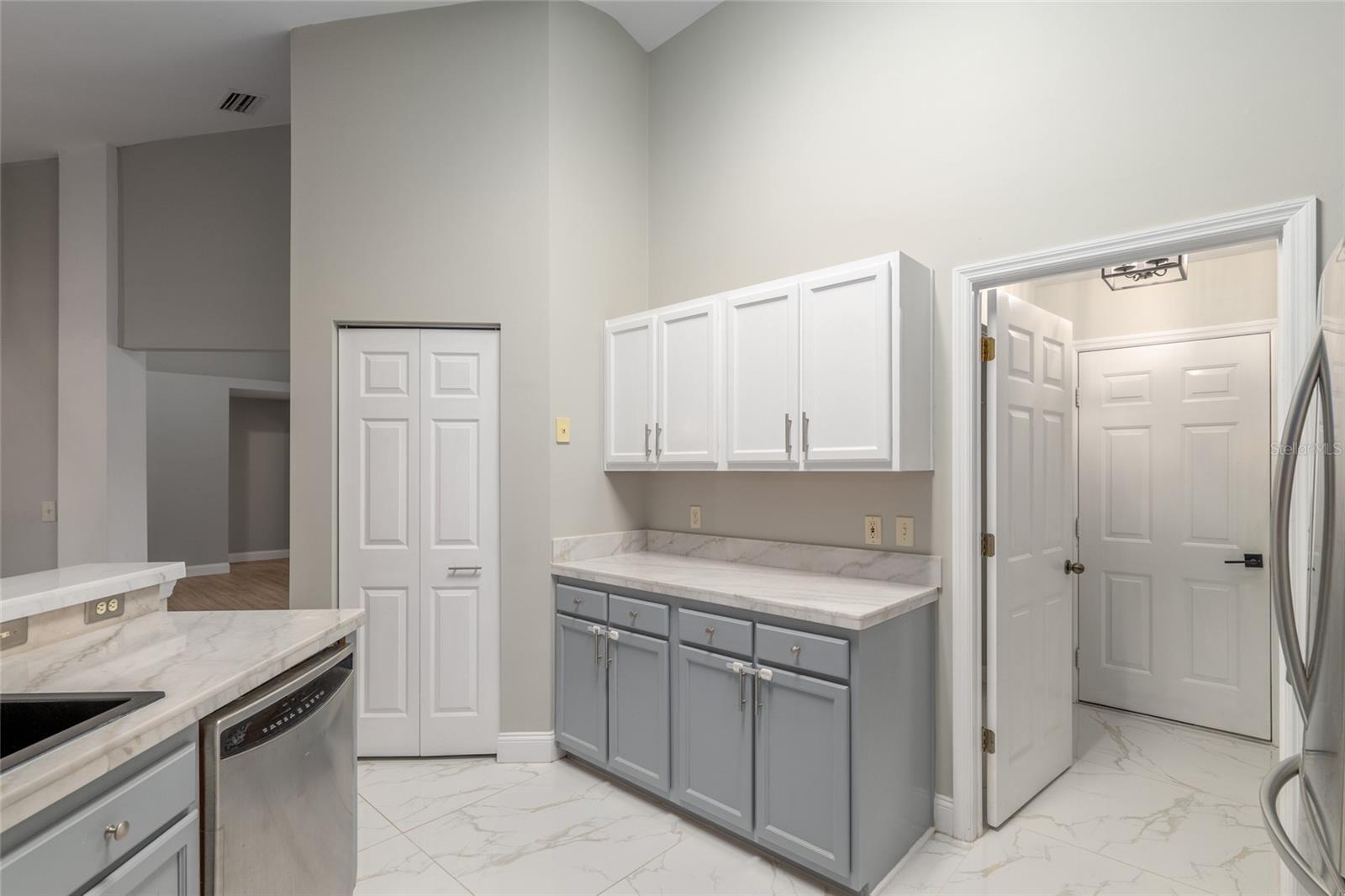 Image 22 of 59 For 9017 16th Lane