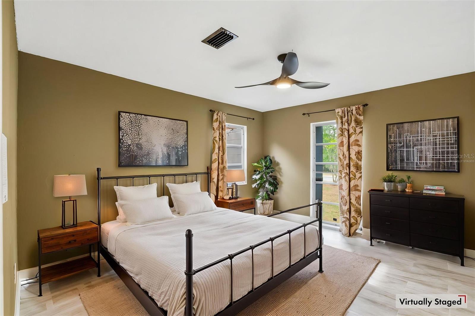 Image 19 of 51 For 1606 22nd Street