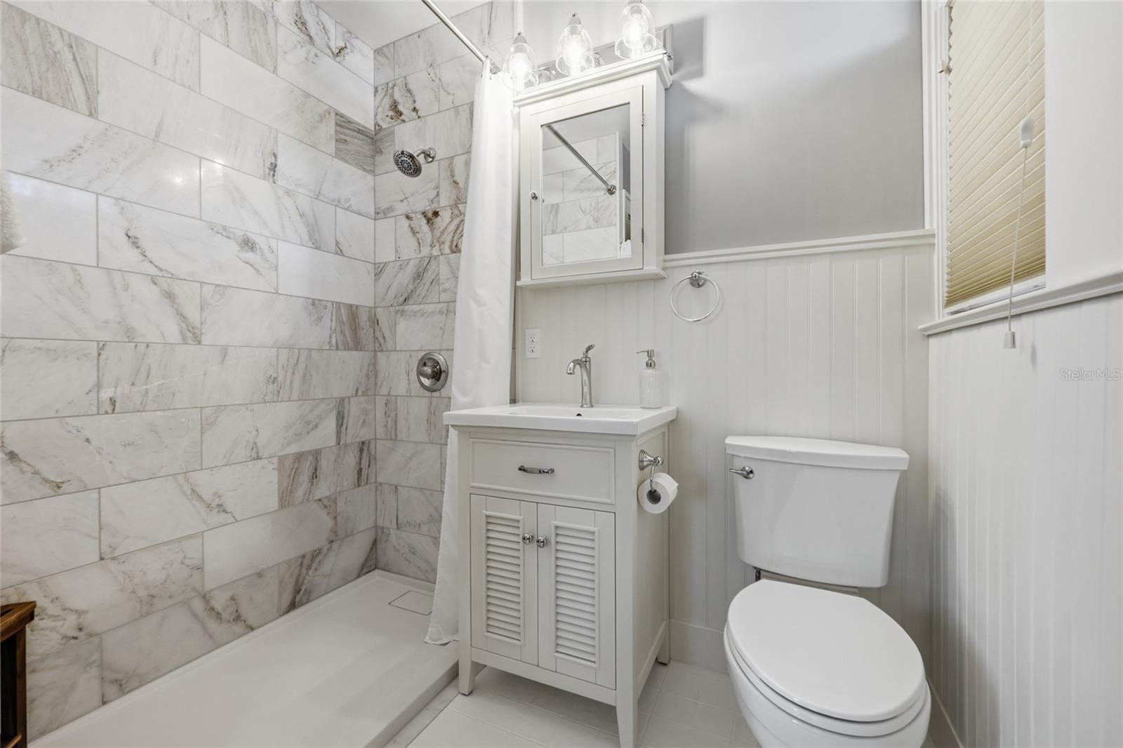 Image 19 of 35 For 2150 7th Lane