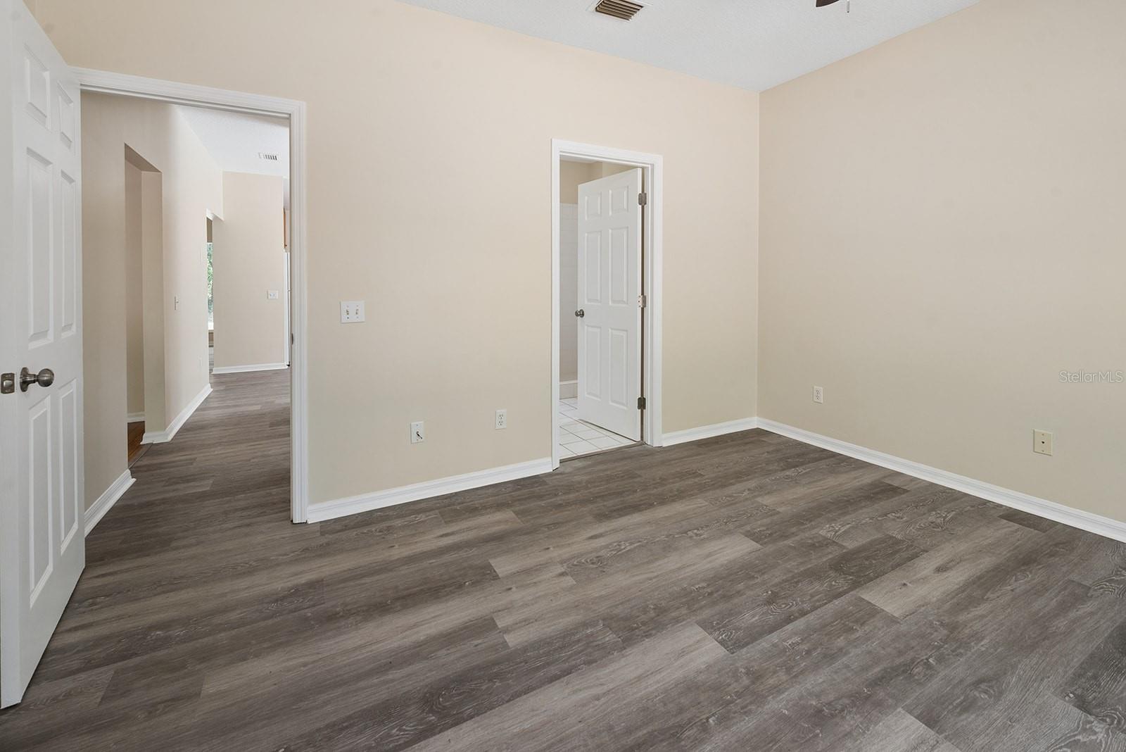 Image 14 of 40 For 6240 Payne Road