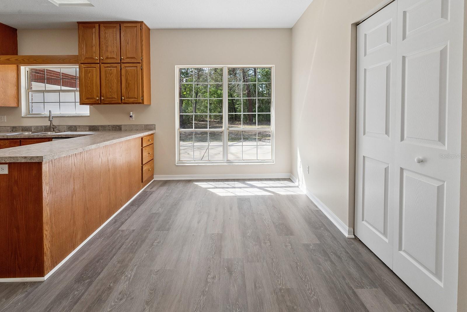 Image 16 of 40 For 6240 Payne Road