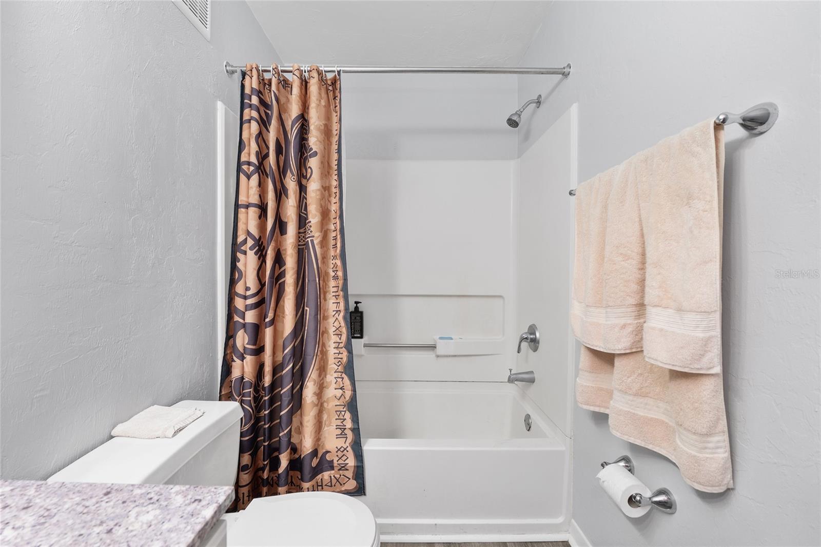 Image 39 of 44 For 3800 20th Avenue 505