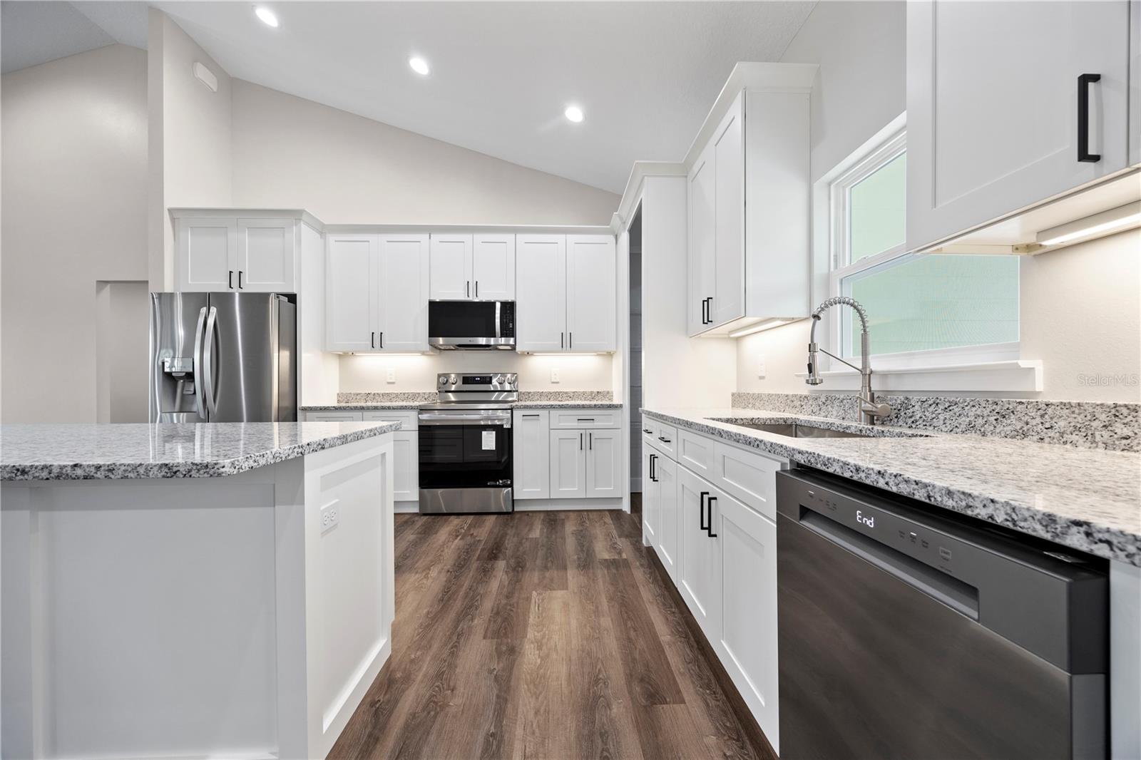 Image 12 of 47 For 151 Scott Place