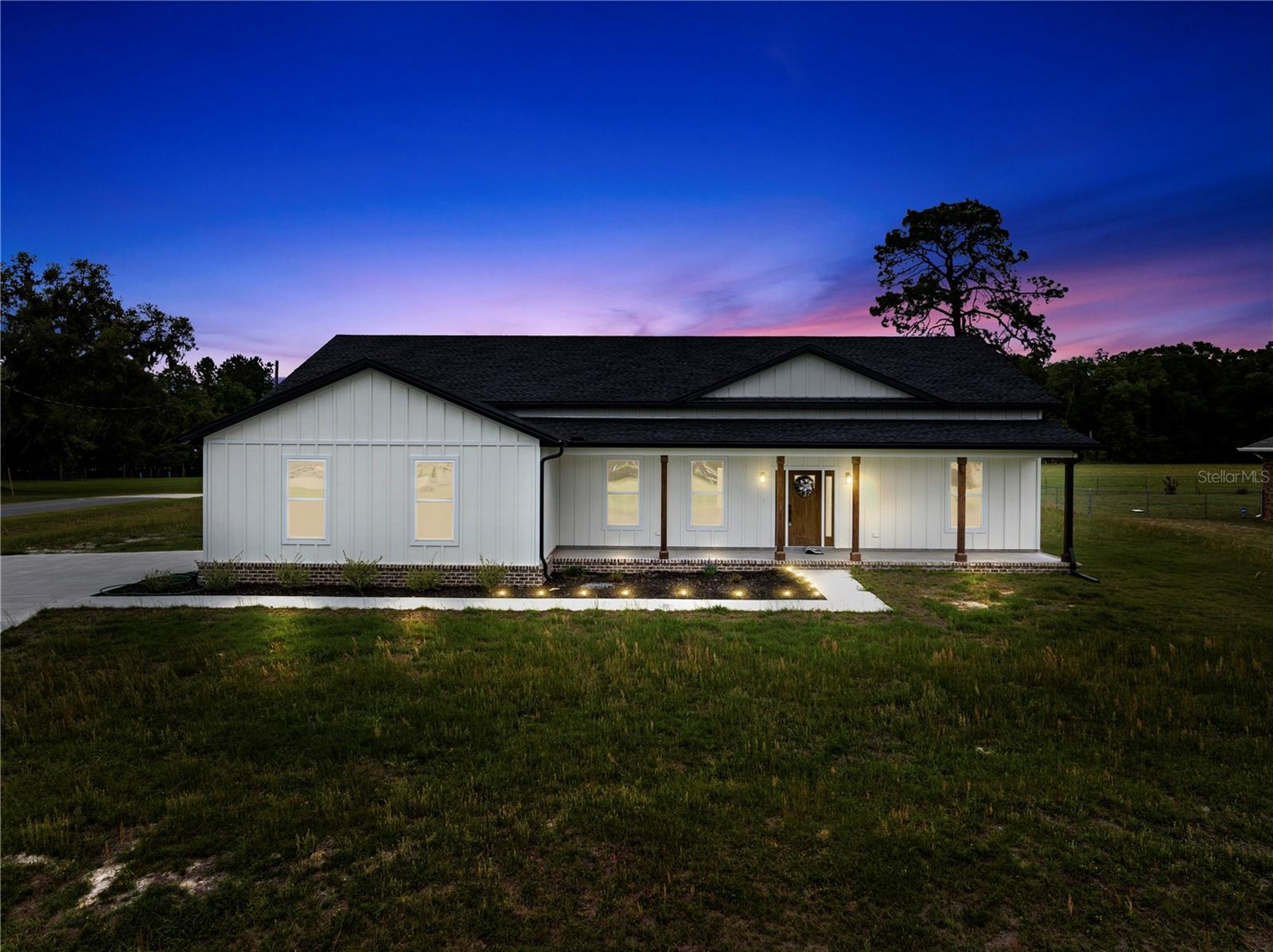 Image 2 of 47 For 151 Scott Place