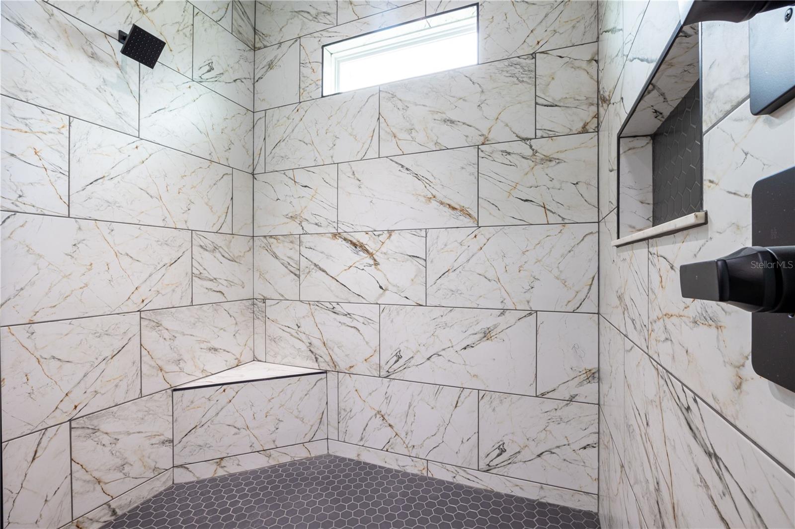 Image 20 of 47 For 151 Scott Place