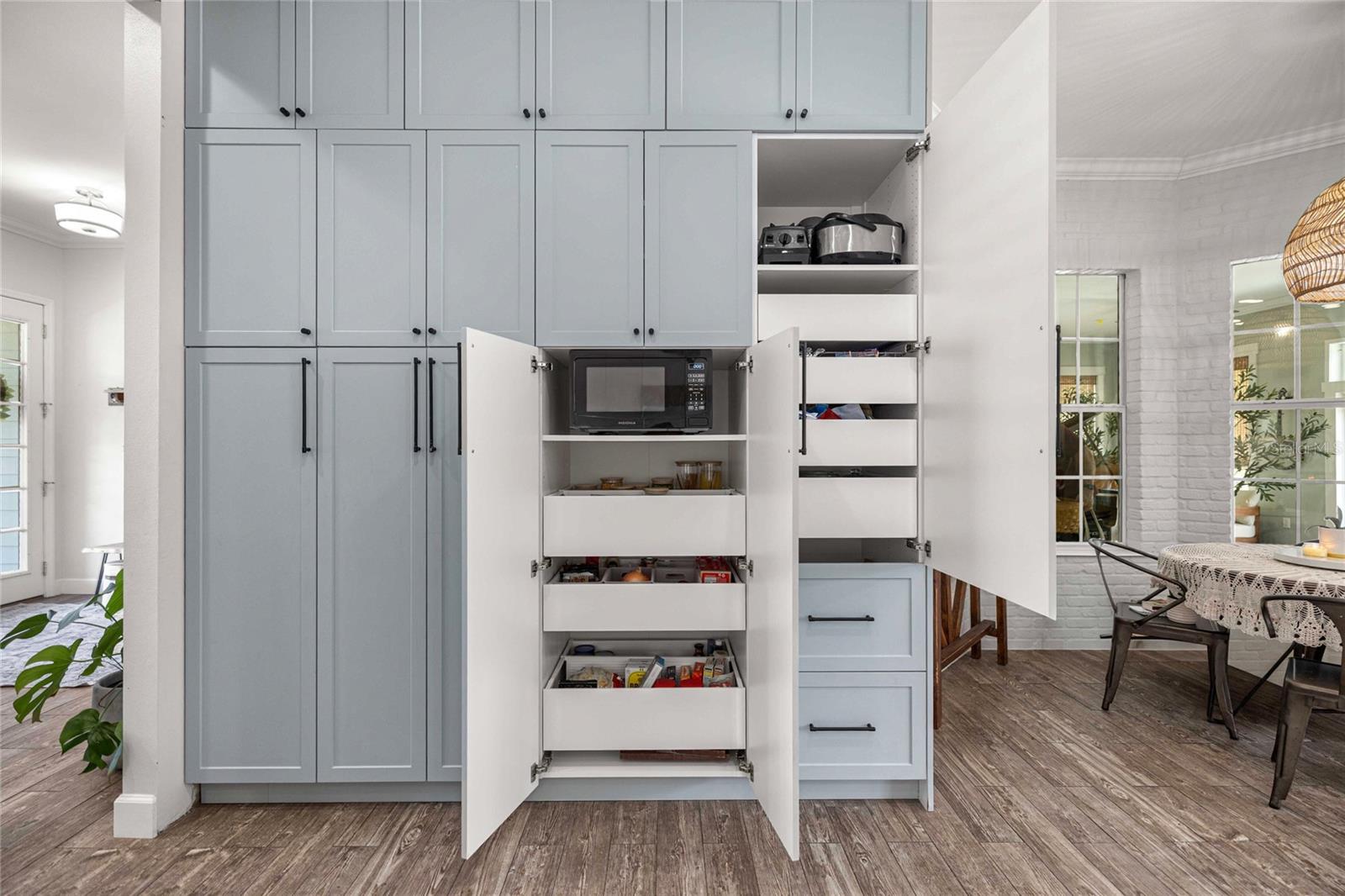 Image 11 of 44 For 25162 204th Place