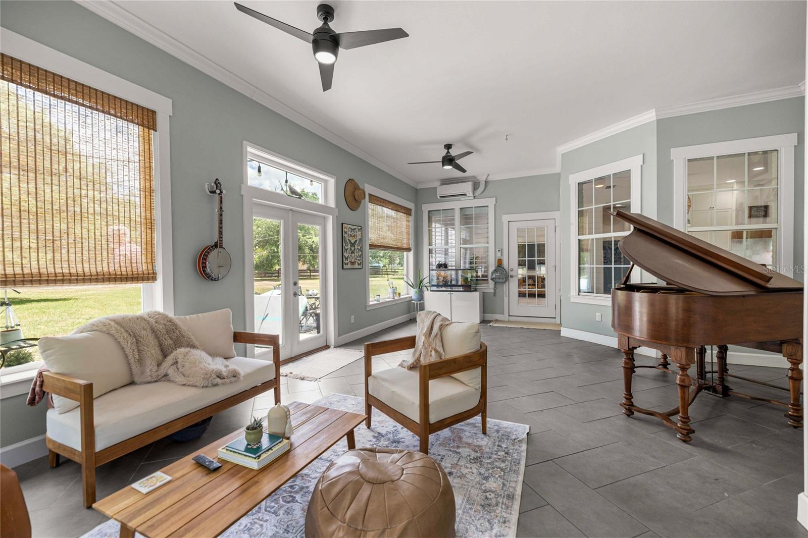 Image 18 of 44 For 25162 204th Place