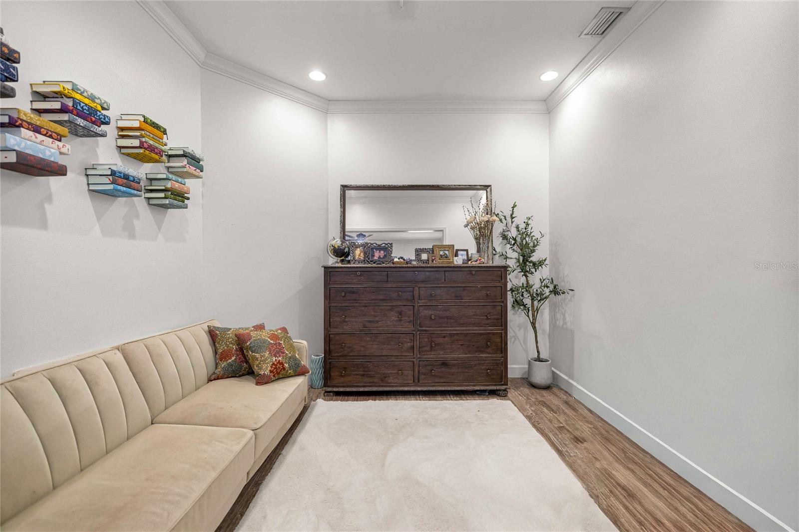 Image 20 of 44 For 25162 204th Place