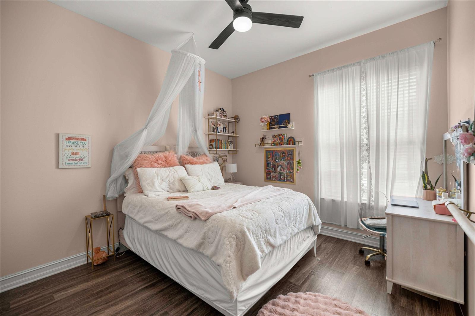 Image 29 of 44 For 25162 204th Place