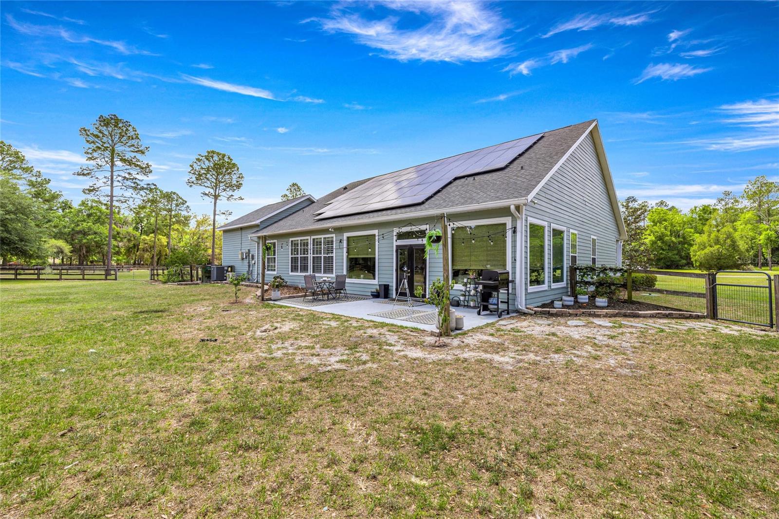 Image 37 of 44 For 25162 204th Place