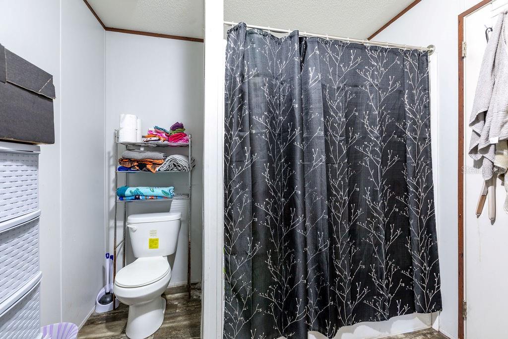 Image 13 of 29 For 1147 Hammerly Street