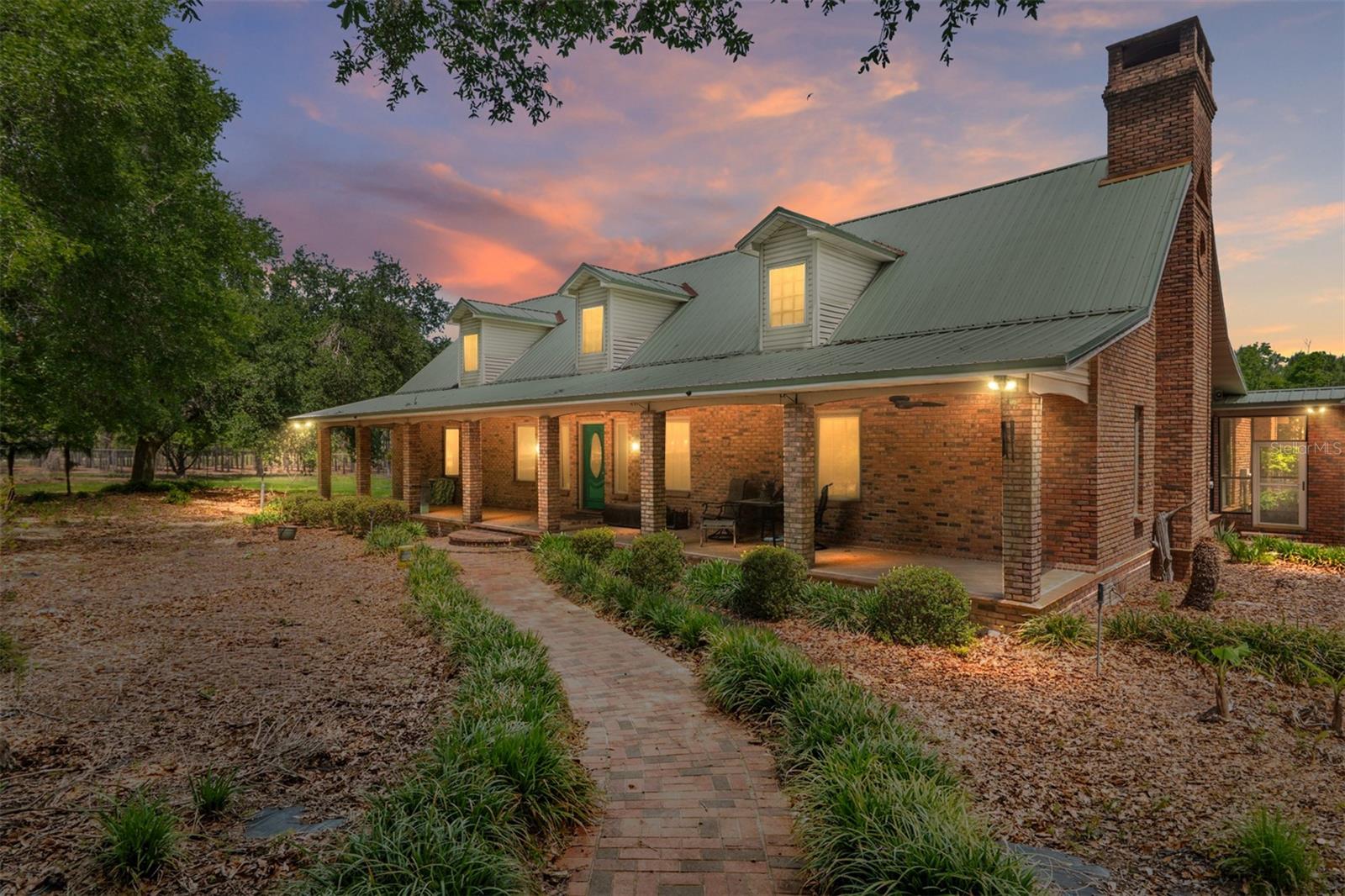 Image 2 of 94 For 272 County Road 337