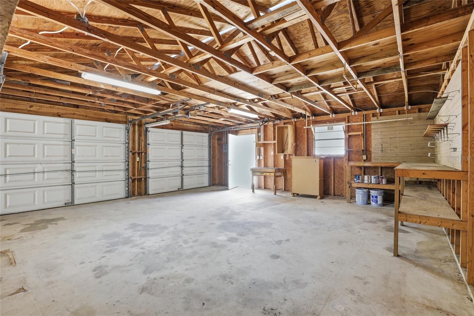 Image 18 of 52 For 9764 56th Lane