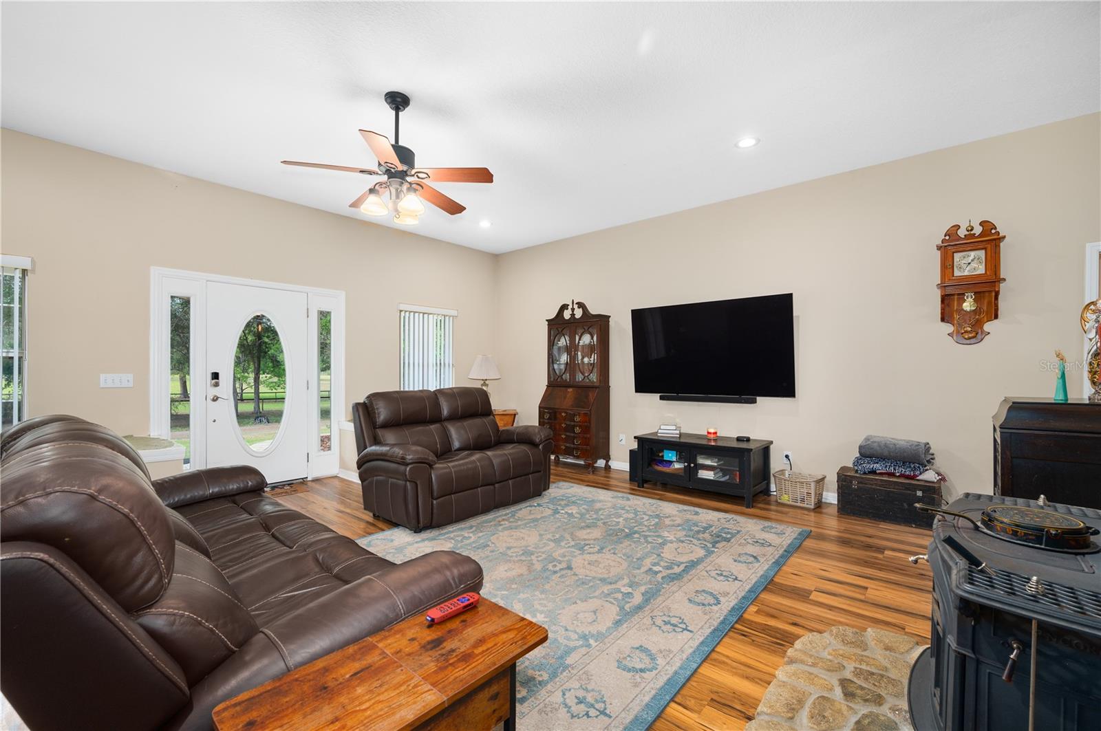 Image 14 of 72 For 8822 170th Street