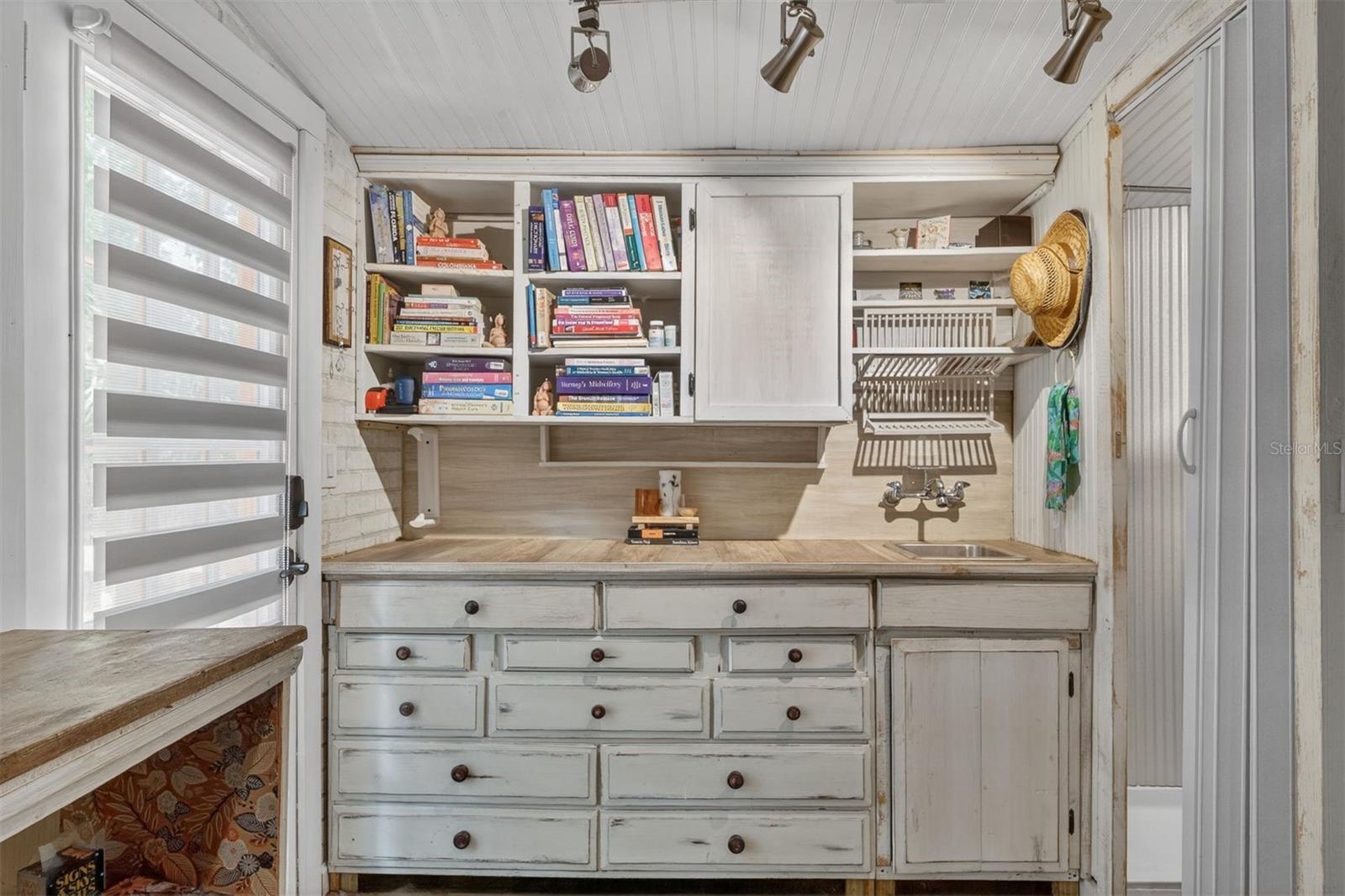 Image 13 of 22 For 502 6th Avenue