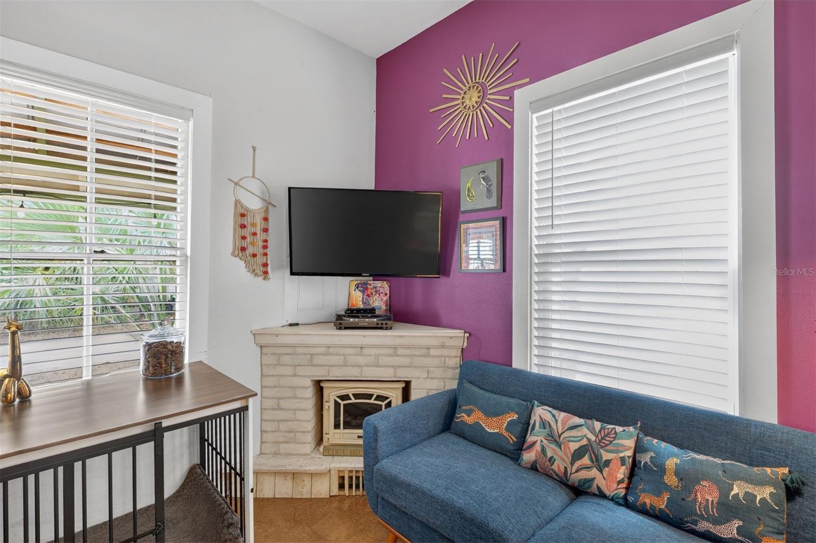 Image 3 of 22 For 502 6th Avenue