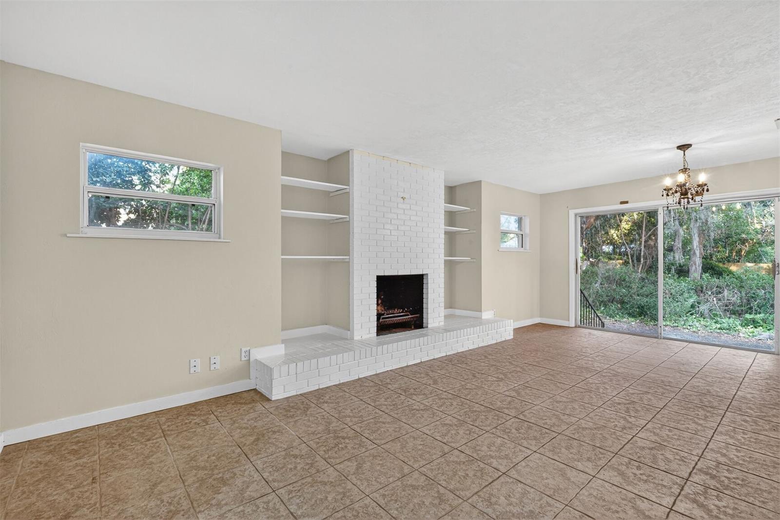 Image 20 of 26 For 914 6th Avenue