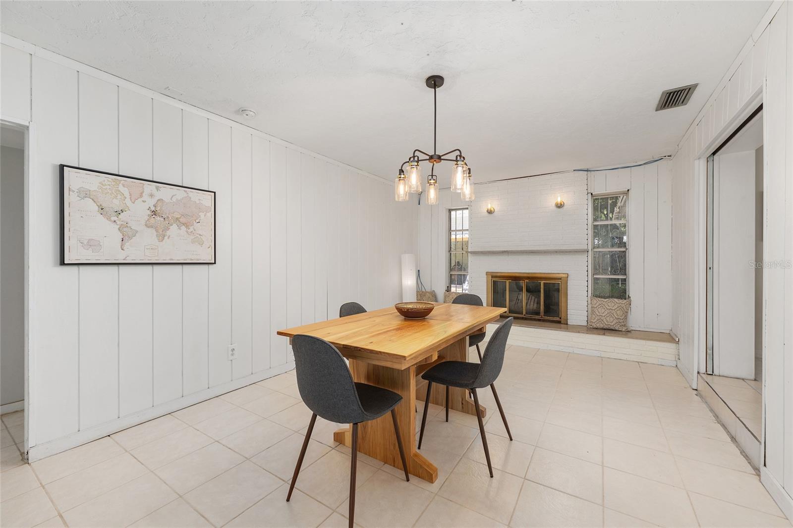 Image 12 of 28 For 530 10th Street