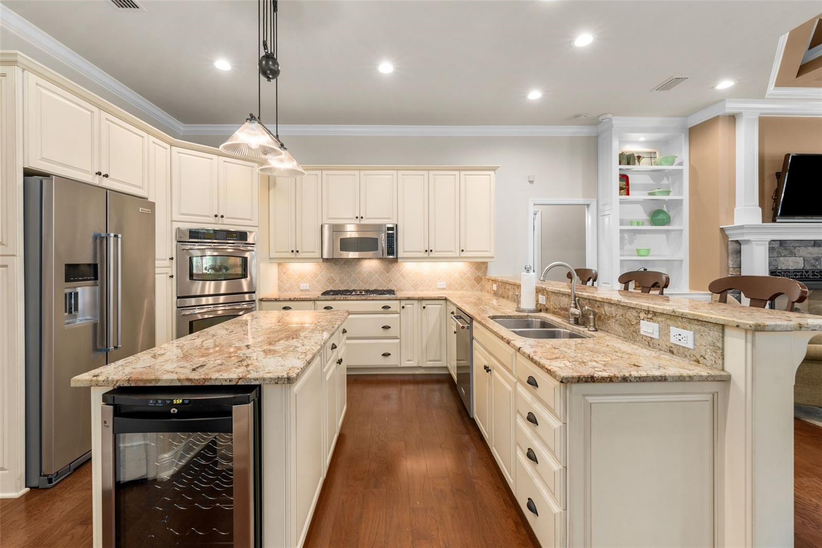 Image 11 of 50 For 2611 138th Terrace