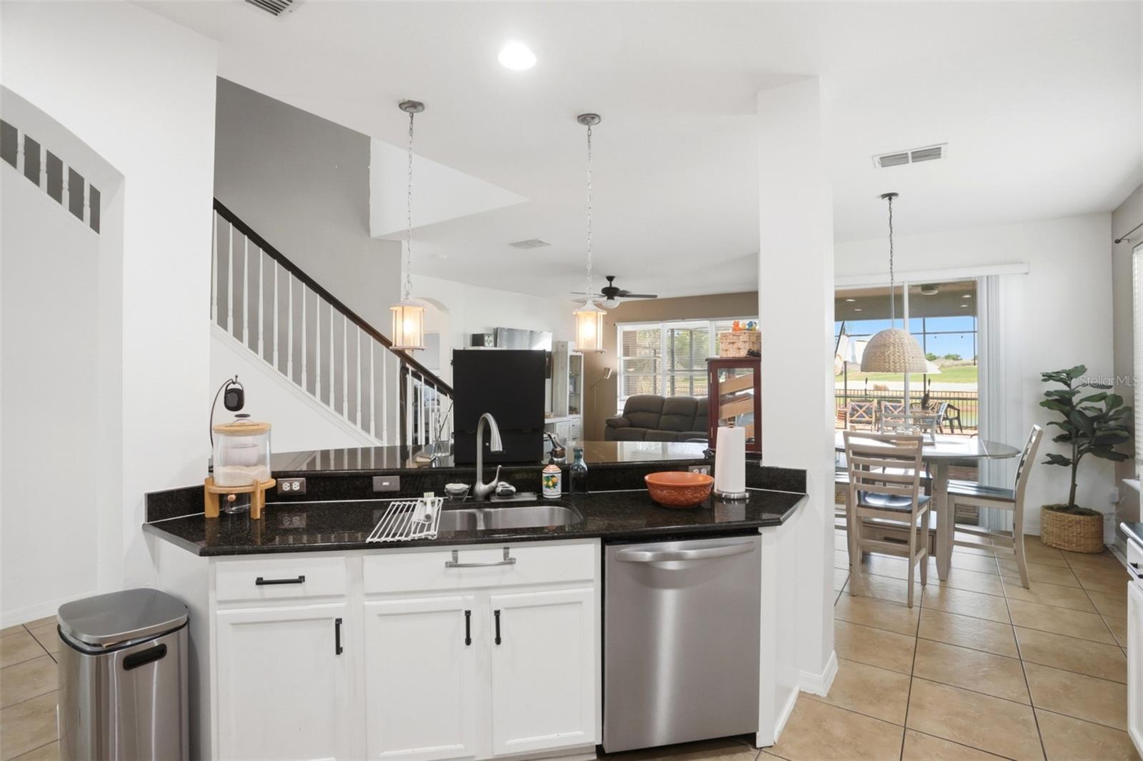 Image 11 of 39 For 1409 Brookhaven Court